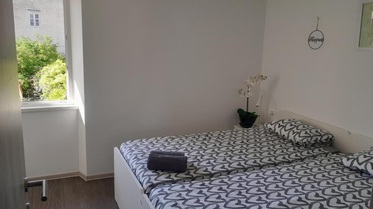 Apartma Ana Копер Экстерьер фото